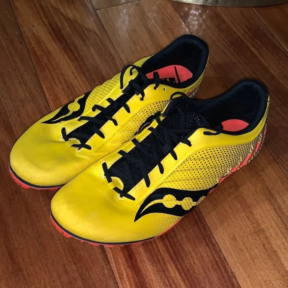 Saucony Men's Vibrant Yellow track sprinter spikes size 11